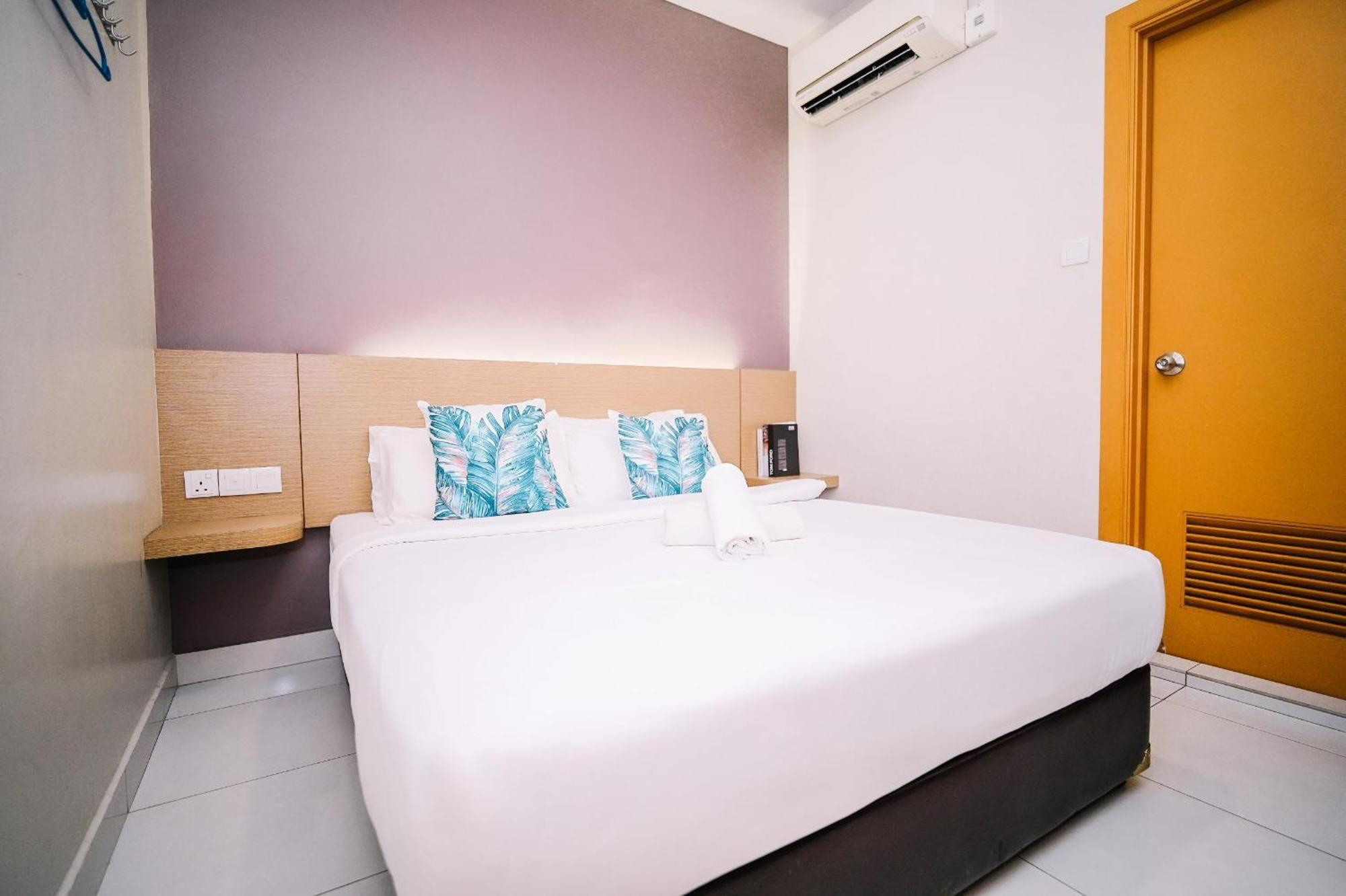 Swing & Pillows - Pj21 Petaling Jaya Dış mekan fotoğraf