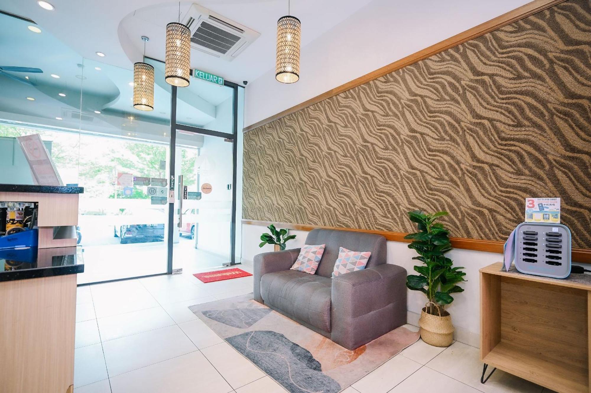 Swing & Pillows - Pj21 Petaling Jaya Dış mekan fotoğraf